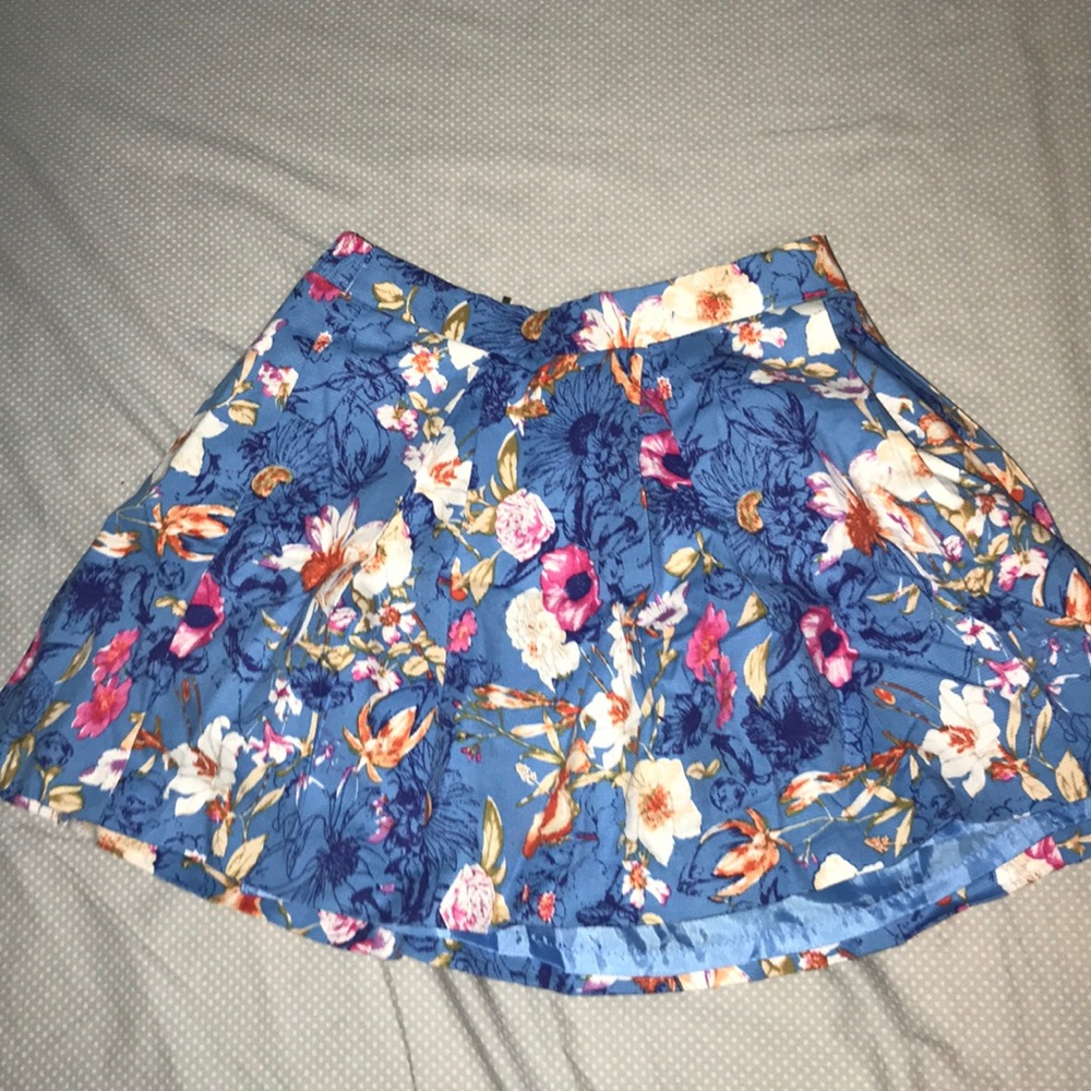 A youth skirt